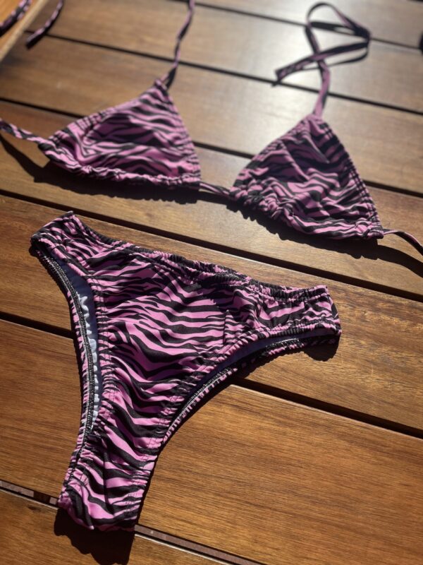 Bikini Triangulo