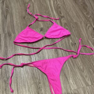 Bikini Guive